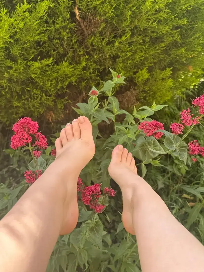 Leak & nude 5 — Footloveeer