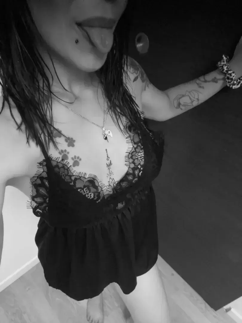Black & White ✨