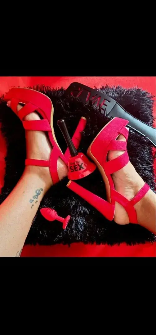 Leak & nude 4 — Valentina_french_feet