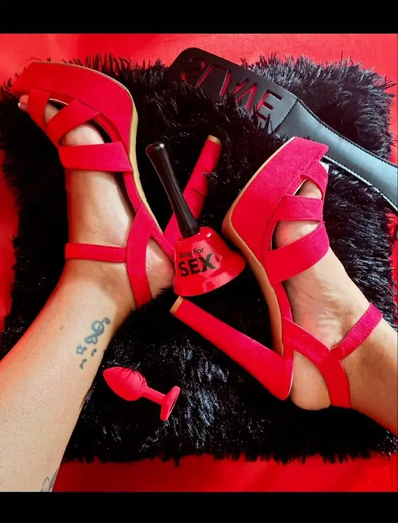 Photo de couverture de Valentina_french_feet