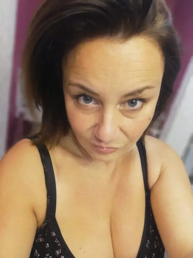 Une furieuse envie de me découvrir...? Abonnes-toi pour du contenu exclusif!