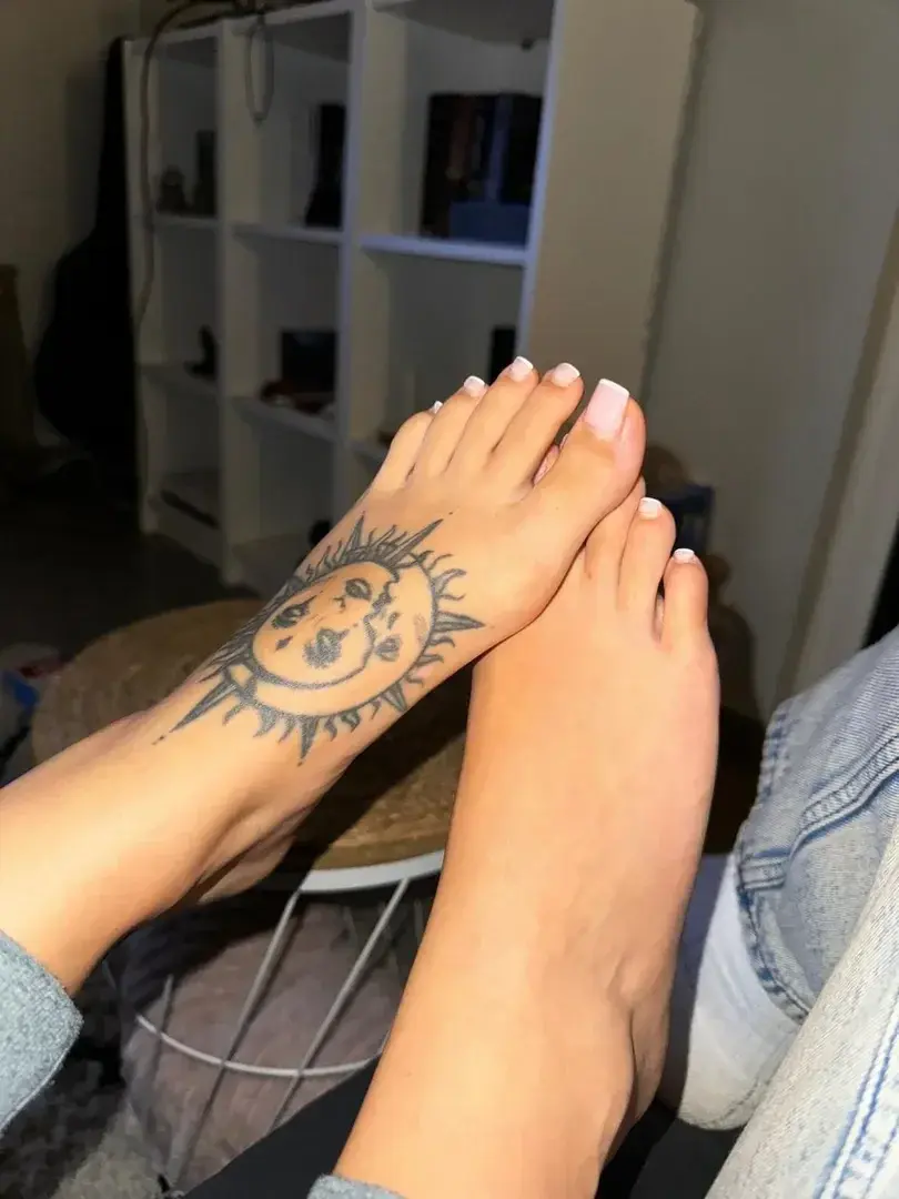 Leak & nude 1 — Eedenfeet