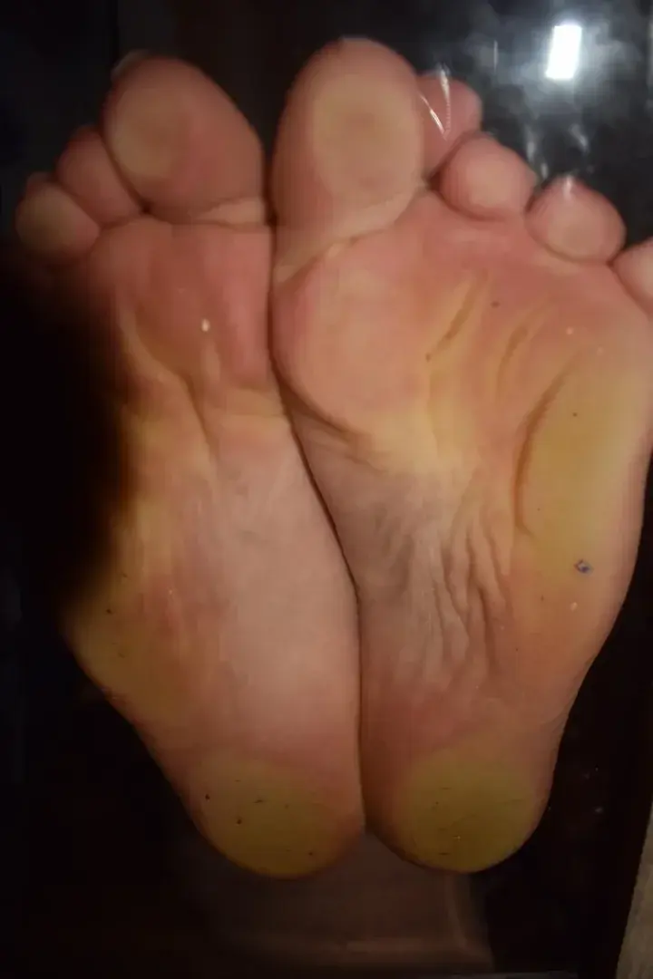 Leak & nude 2 — Girlyfeet7148