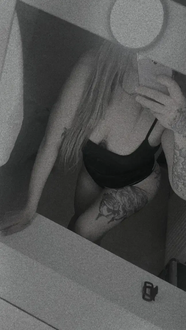 Leak & nude 4 — Miss69_