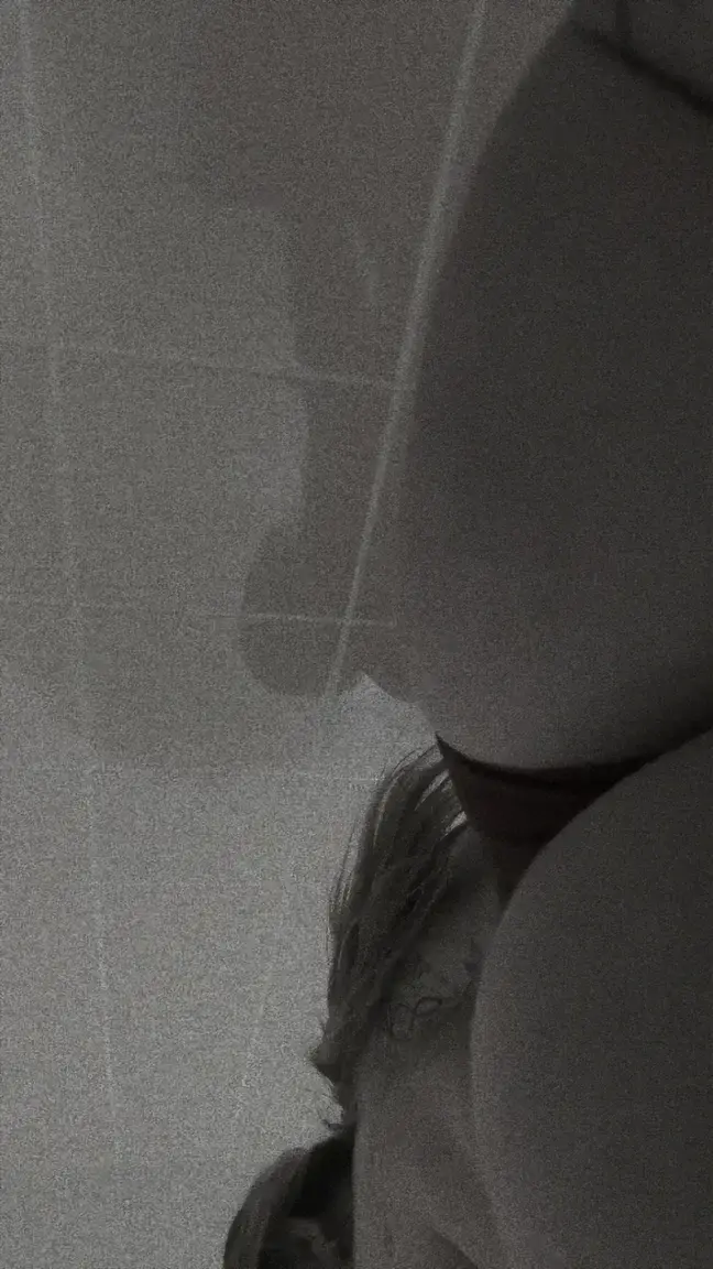 Leak & nude 5 — Miss69_