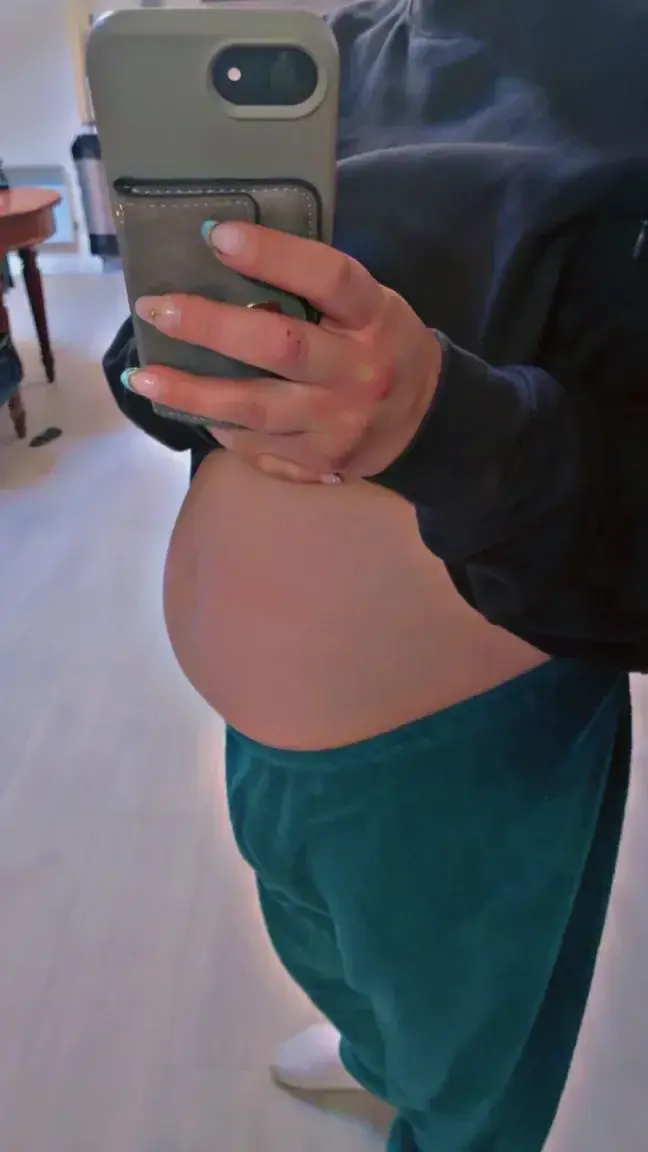 Actuellement enceinte, je ne suis pas disposMerci de votre compréhension