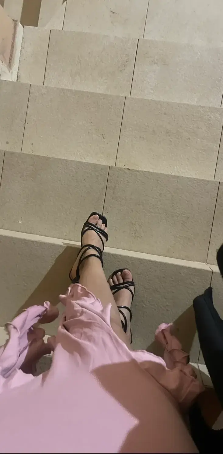 Leak & nude 1 — Piedfetish_