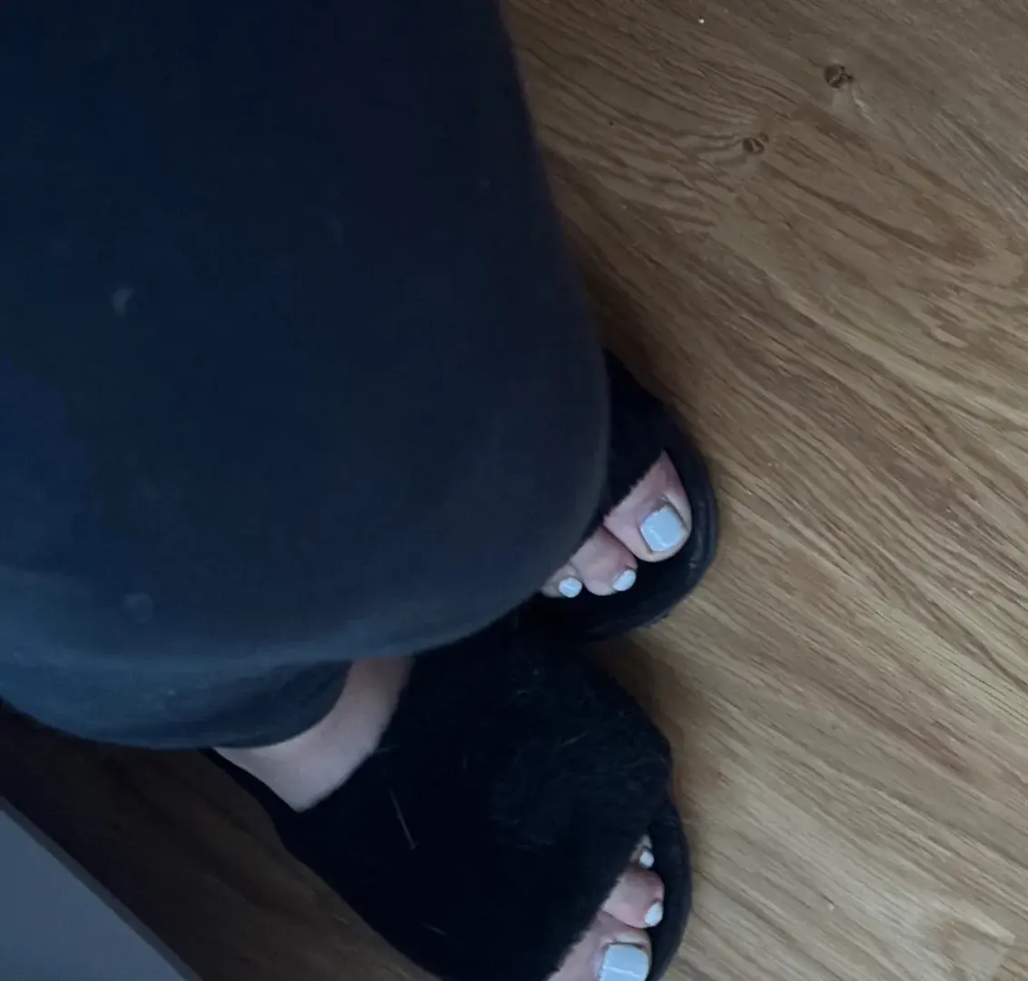 Leak & nude 2 — Fetichistepied97_