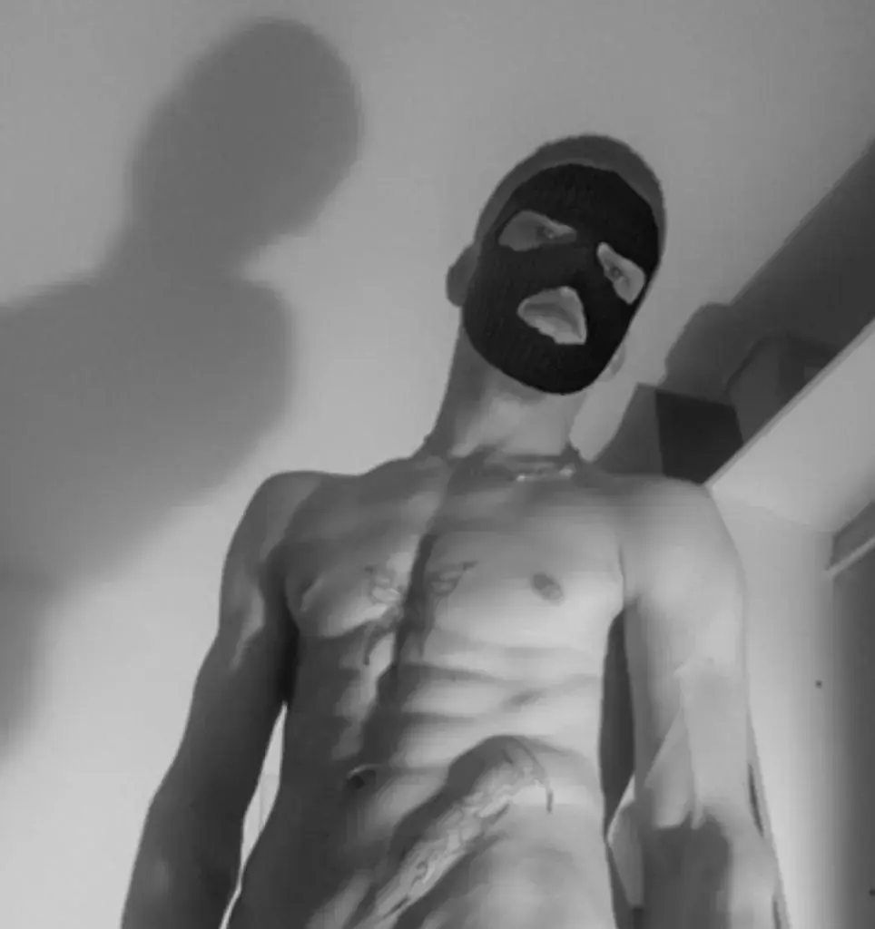 Leak & nude 2 — Sam_sky75