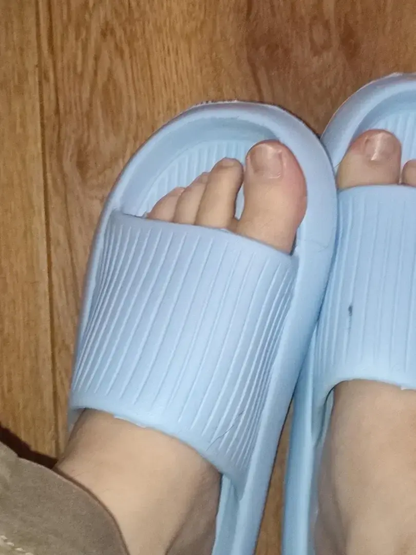 Leak & nude 2 — Clara_lovefeets