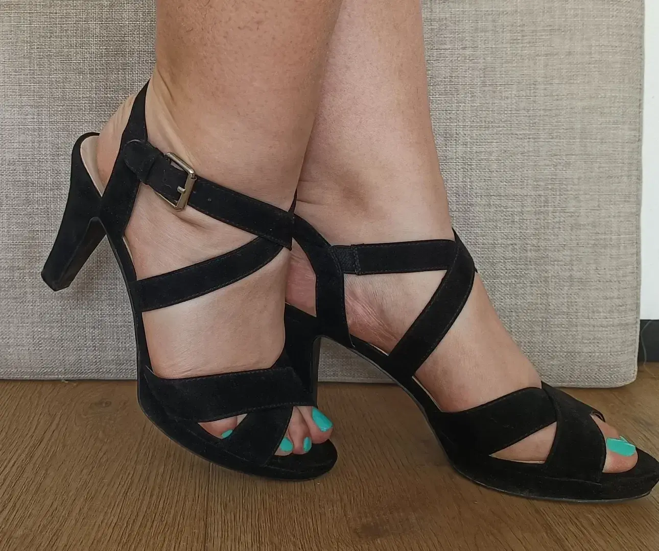 Leak & nude 2 — Travelfeet_