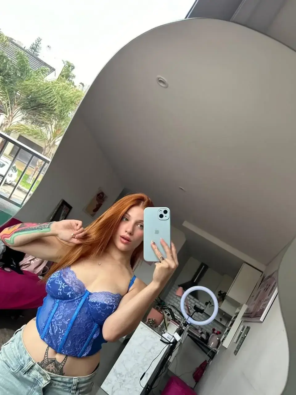 Aperçu public — Marinexoxo : « accède à mon contenu exclusif exceptionnellement grâce à ce code : ZOZO100profites en avant que ce soit trop tard, je sais que tu meurs d'envie d'en voir + 🙄 » (MYM) — pas un leak