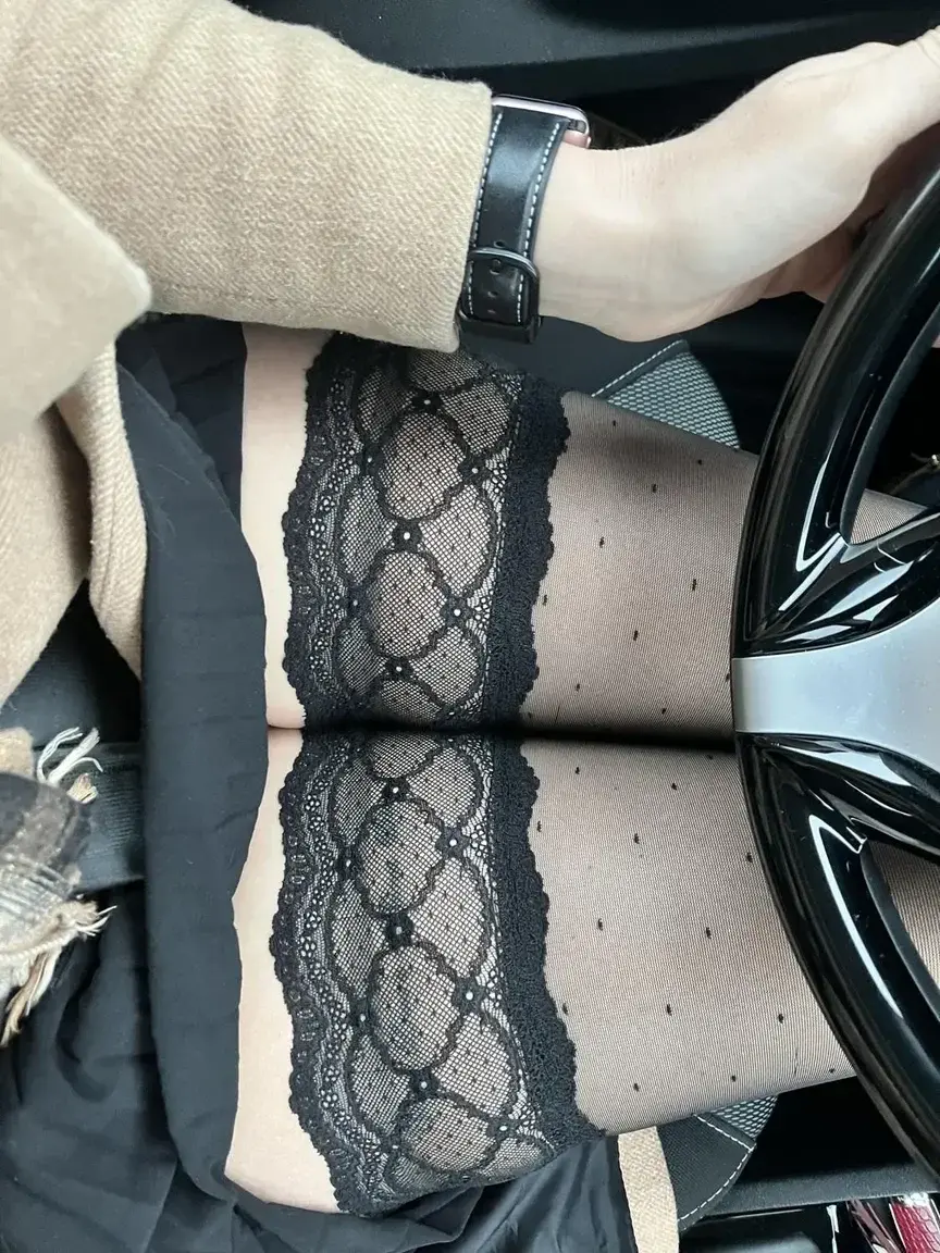 Leak & nude 2 — Divinamante