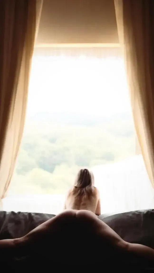Leak & nude MYM — siana_off : « L’entrée du paradis où je n’irais sûrement pas 😈😈🔥 » (MYM)