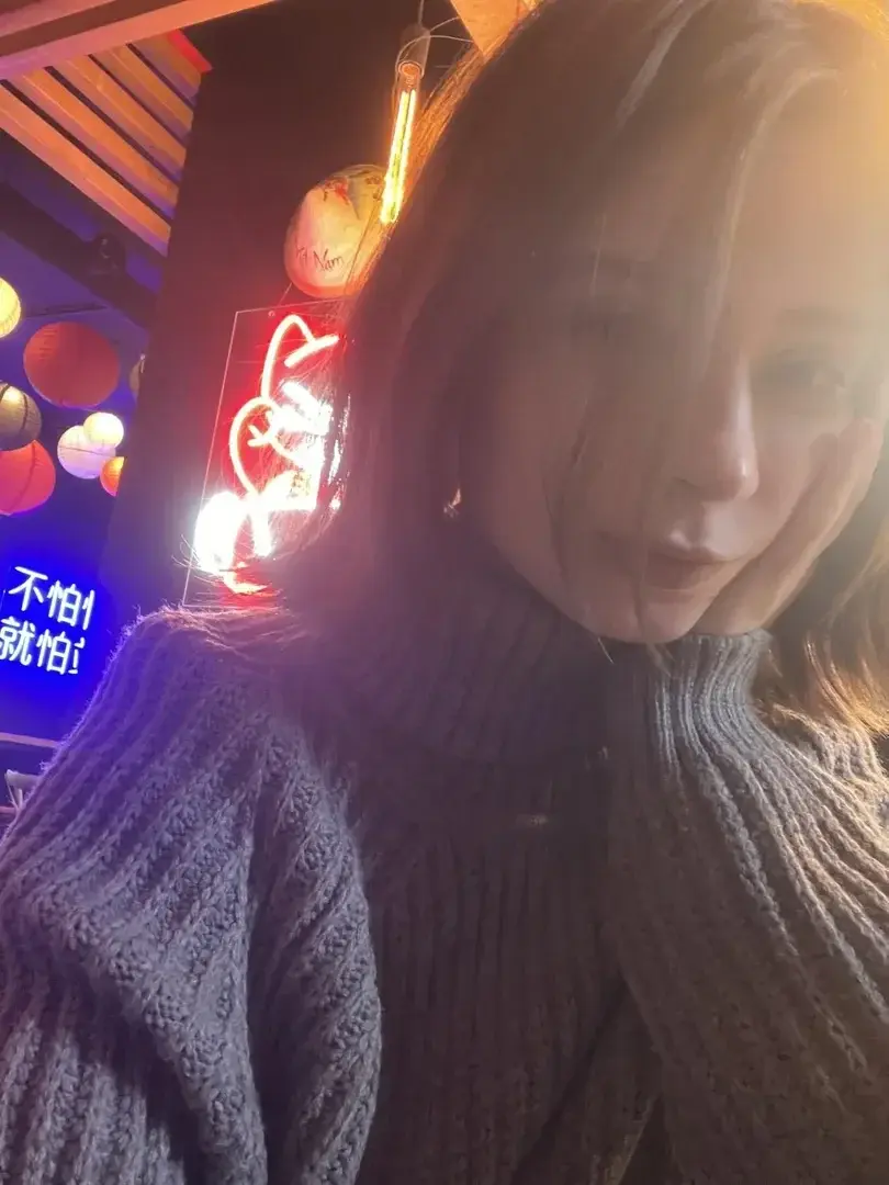 Leak & nude 8 — Lilia_collins