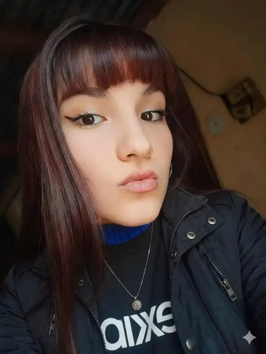 Salut c'est EmilieTu me trouves comment ? ❤️ BisousABONNEMENT GRATUIT ILLIMITE ❤️❤️