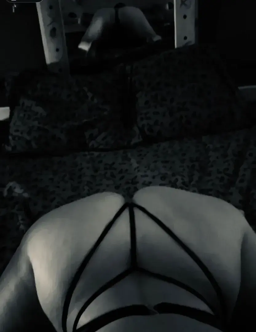 Leak & nude 6 — Fantasmenoir