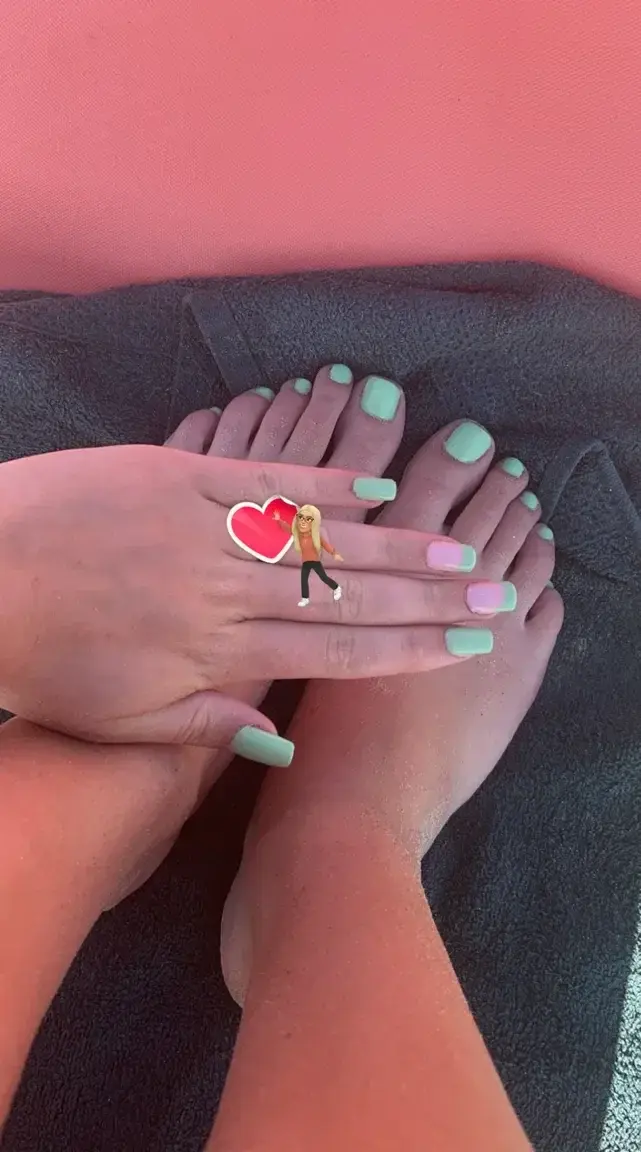 Leak & nude 3 — _candyyy_