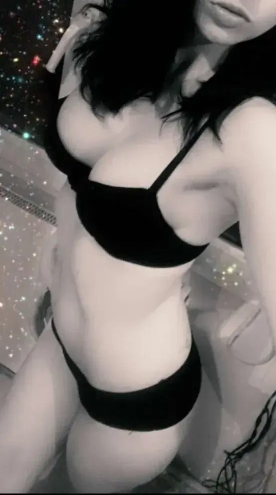 Leak & nude 3 — Sexy_mum89