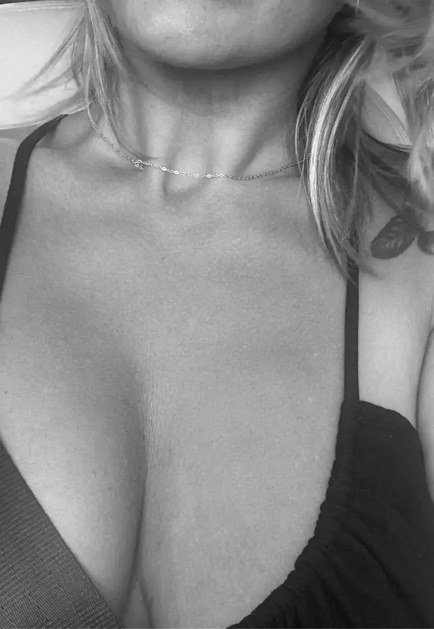 Leak & nude 2 — Azalee86