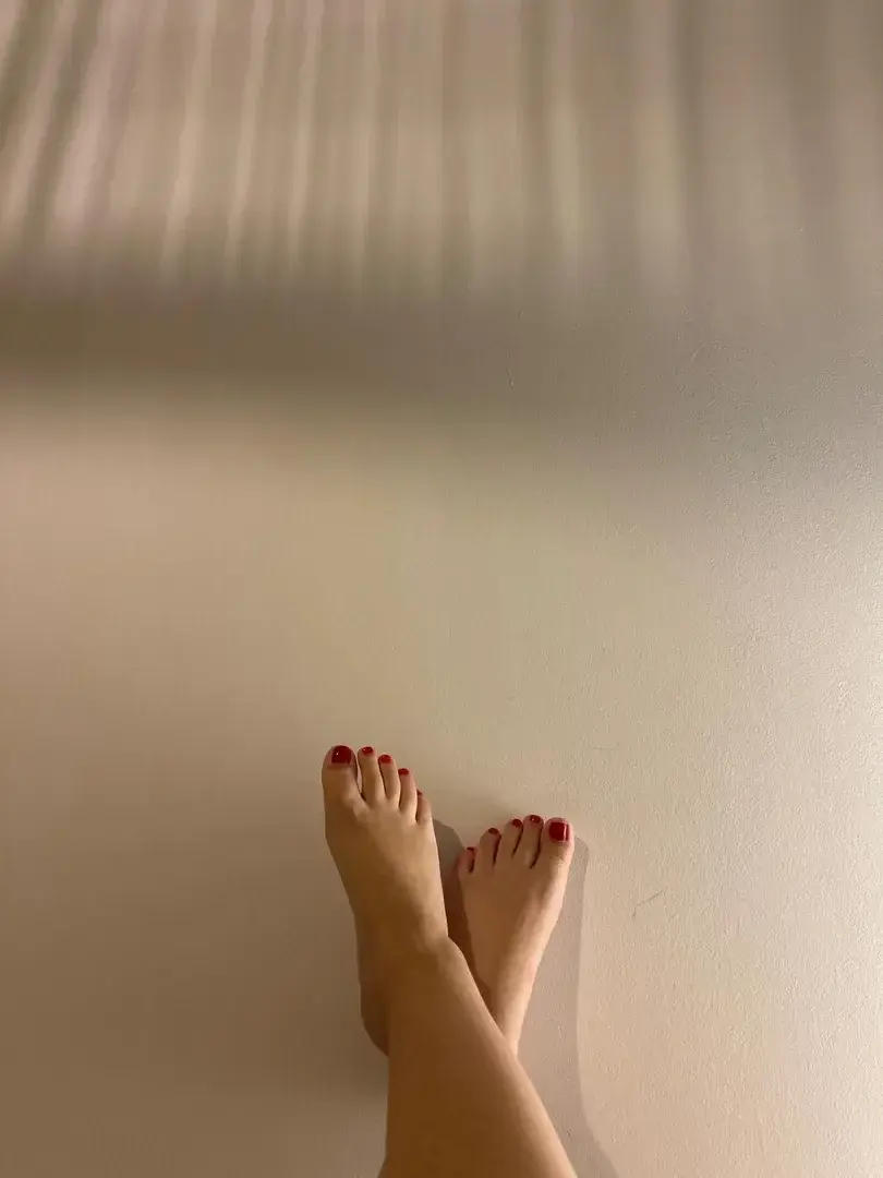 Leak & nude 1 — Sonia_foot