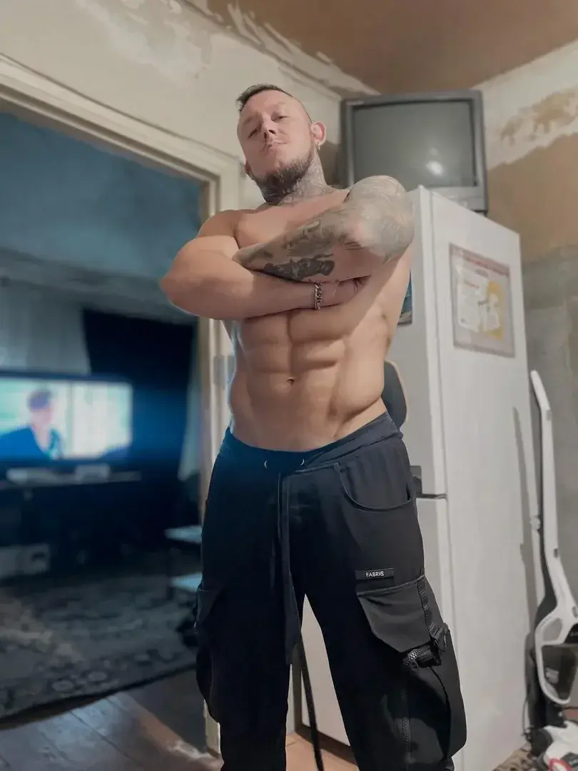 Leak & nude 4 — alex_crow