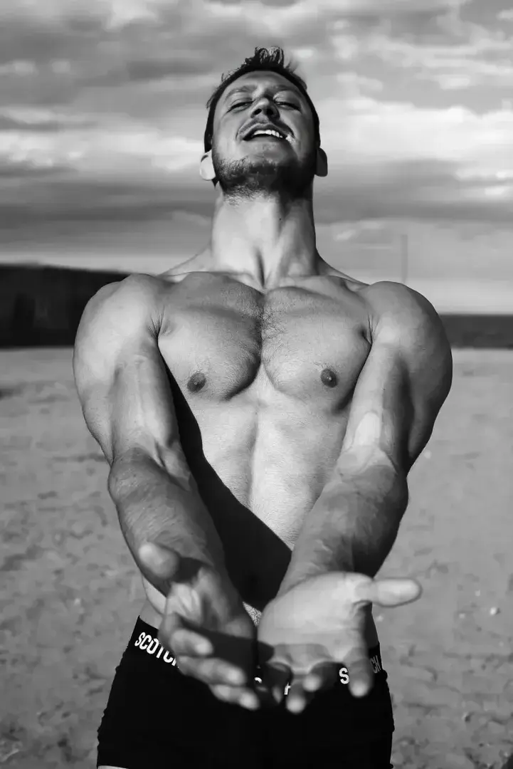 Leak & nude 5 — alex_crow