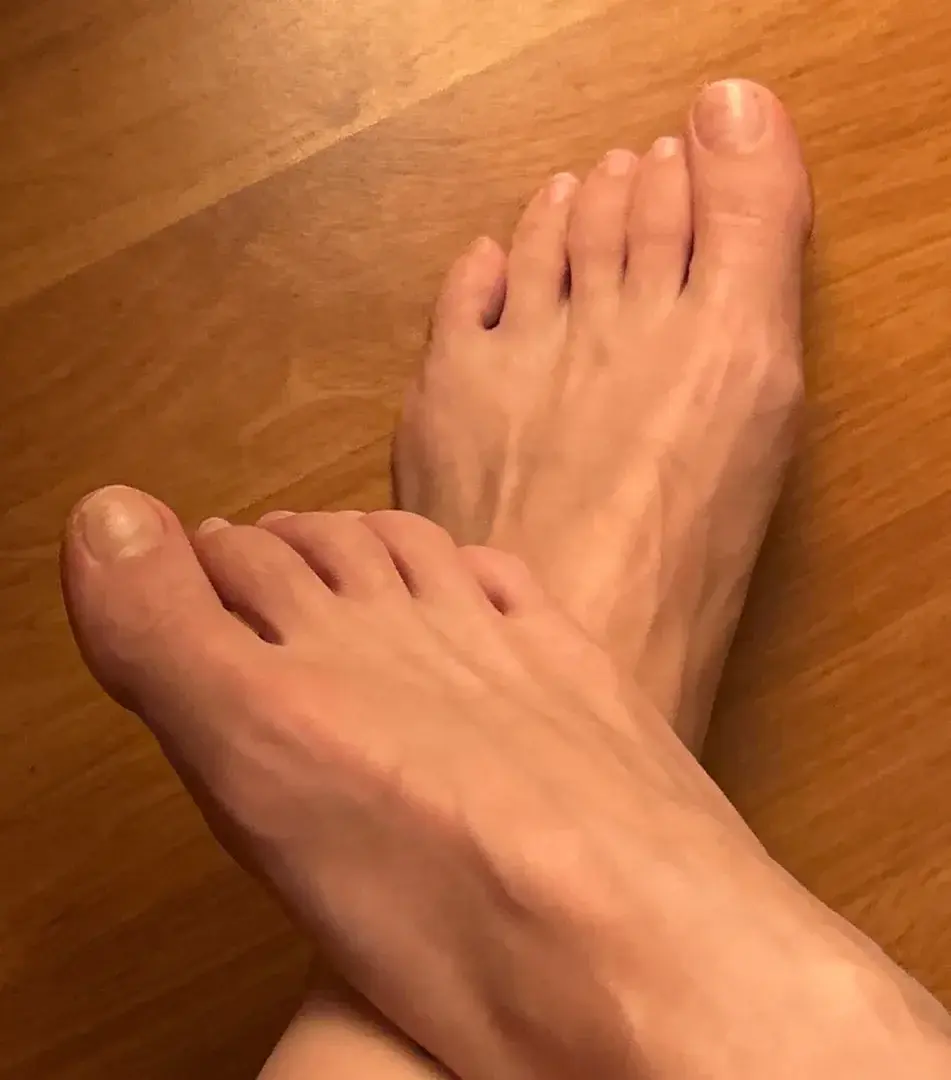 Leak & nude 1 — Lespetitspiedsdesophie