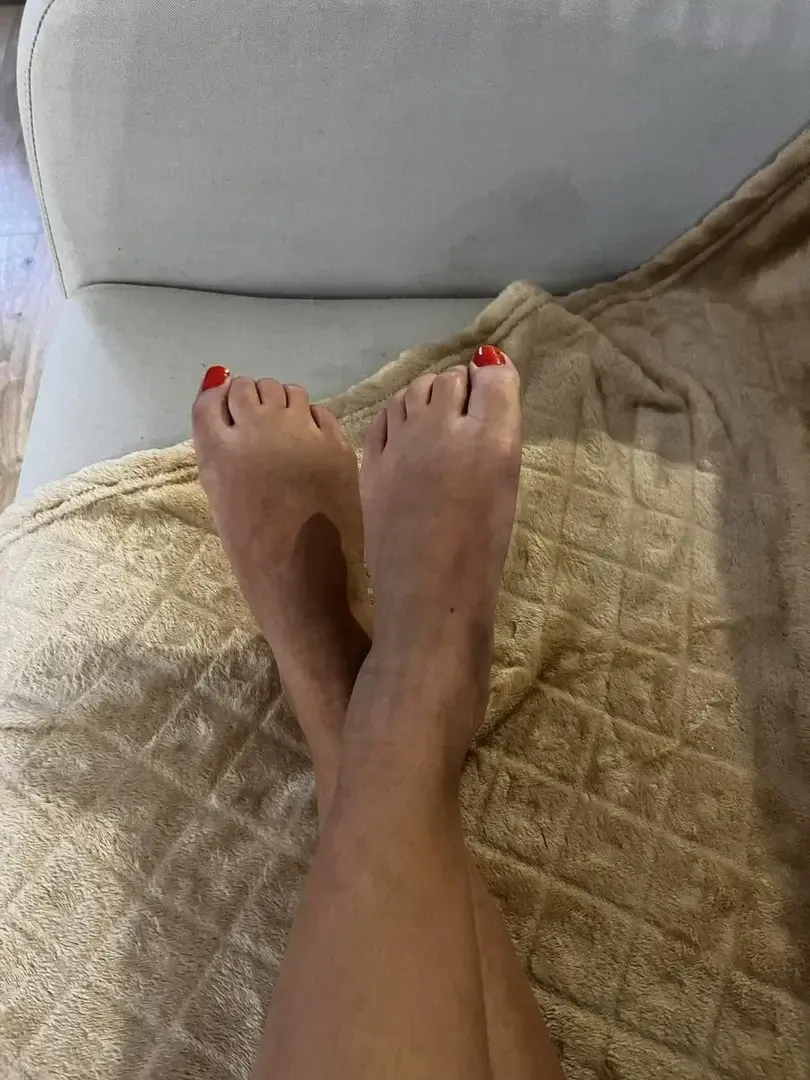 Leak & nude 1 — Feetichiste76