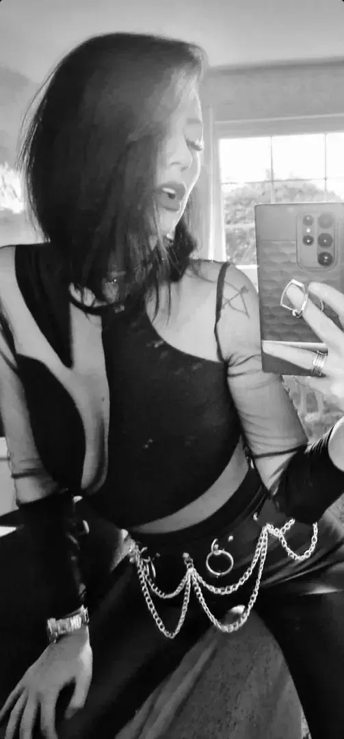 Leak & nude 2 — Supragirl666