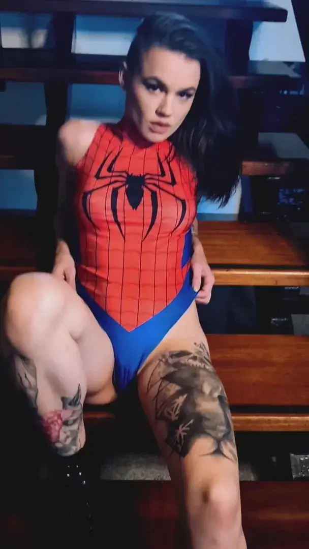 Leak & nude 2 — Malvinawild