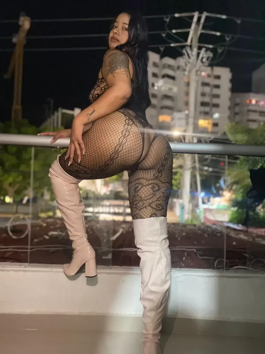 Leak & nude 5 — Hotlatinamafer