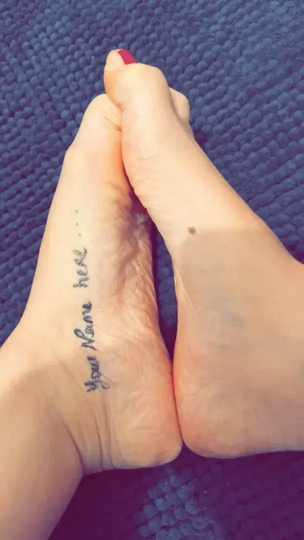 Leak & nude 3 — Feetinx