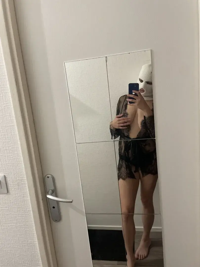 Leak & nude 7 — Sothysares