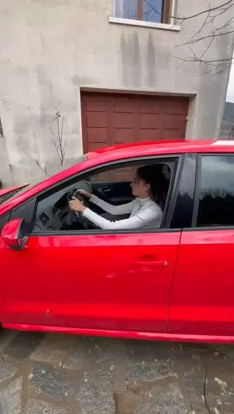 Viens voir ce que je te réserve…
