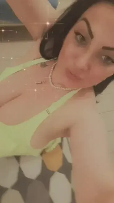 Leak & nude MYM — angela_blanche : « média » (MYM)