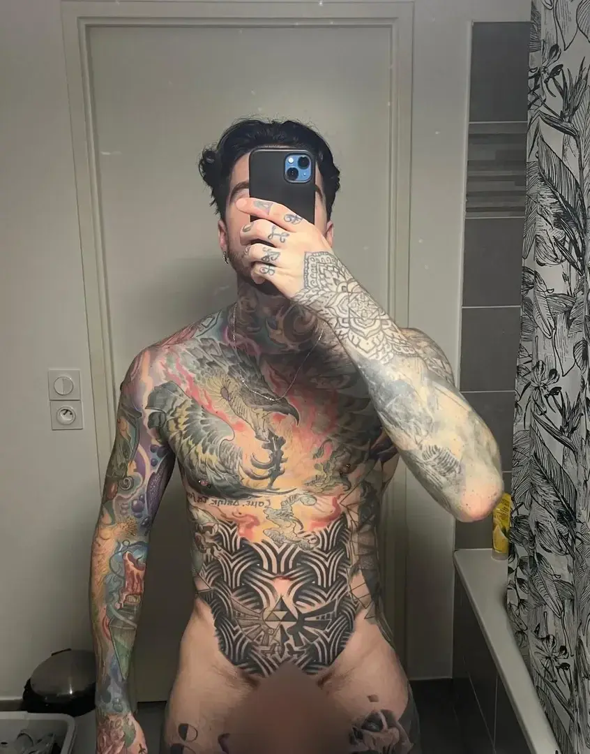 Leak & nude 1 — Devil_Mike