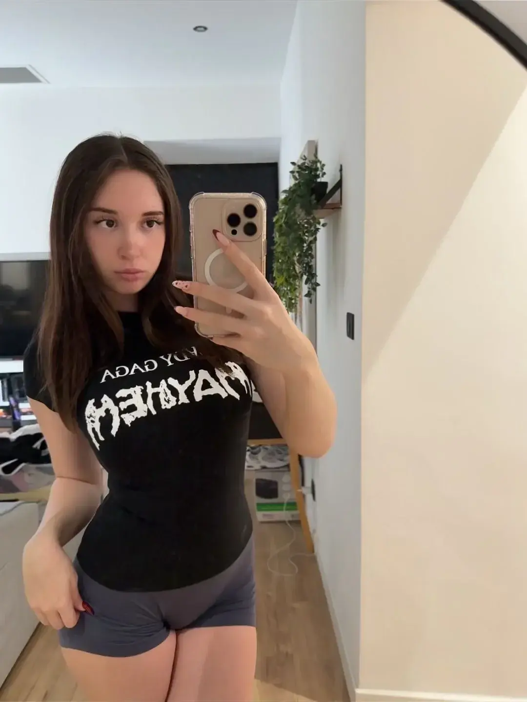 Aperçu public — Victoriavct : « Je l'ai pas fais depuis longtemps » (MYM) — pas un leak