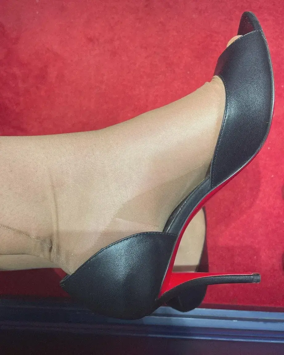 Leak & nude 7 — GwendoFeet
