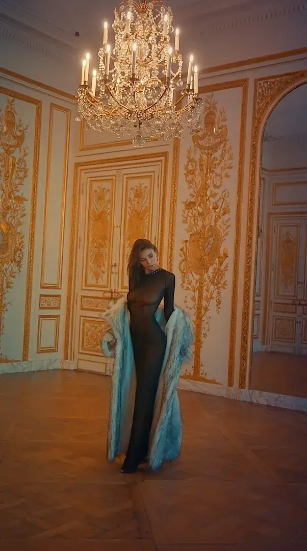 Lauragiraudi - Photo exclusive MYM 6 | French Modèles