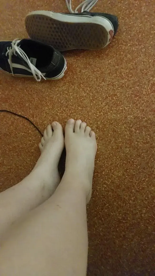 Leak & nude 2 — Lexie_pieds_