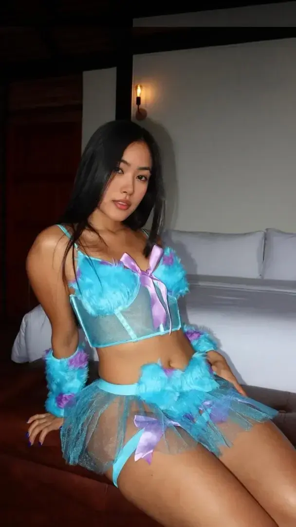 Leak & nude 3 — Mysterechloe