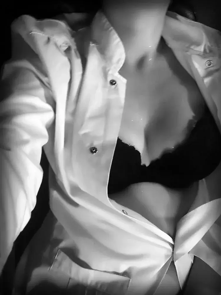 Leak & nude 1 — Lavoixpsymasquee