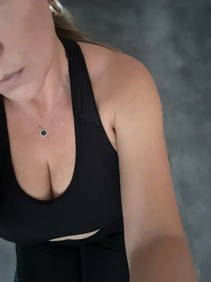 Leak & nude 3 — Lily57