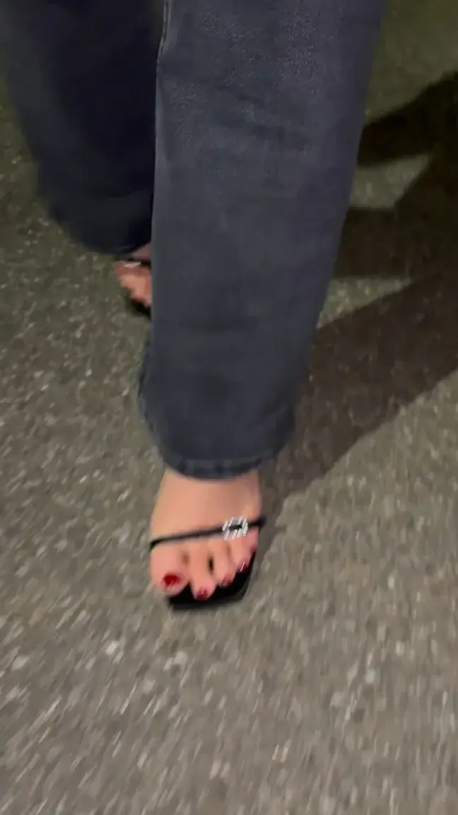Leak & nude 2 — _chloe_feet_