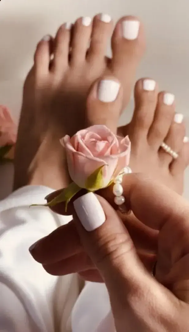 Leak & nude 3 — Lou_Rose89