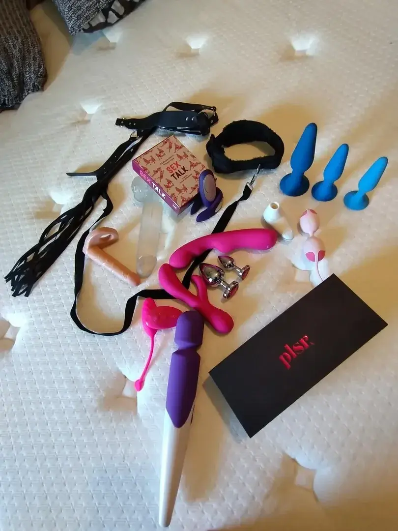 Leak & nude 3 — Kingpique_queencoeur