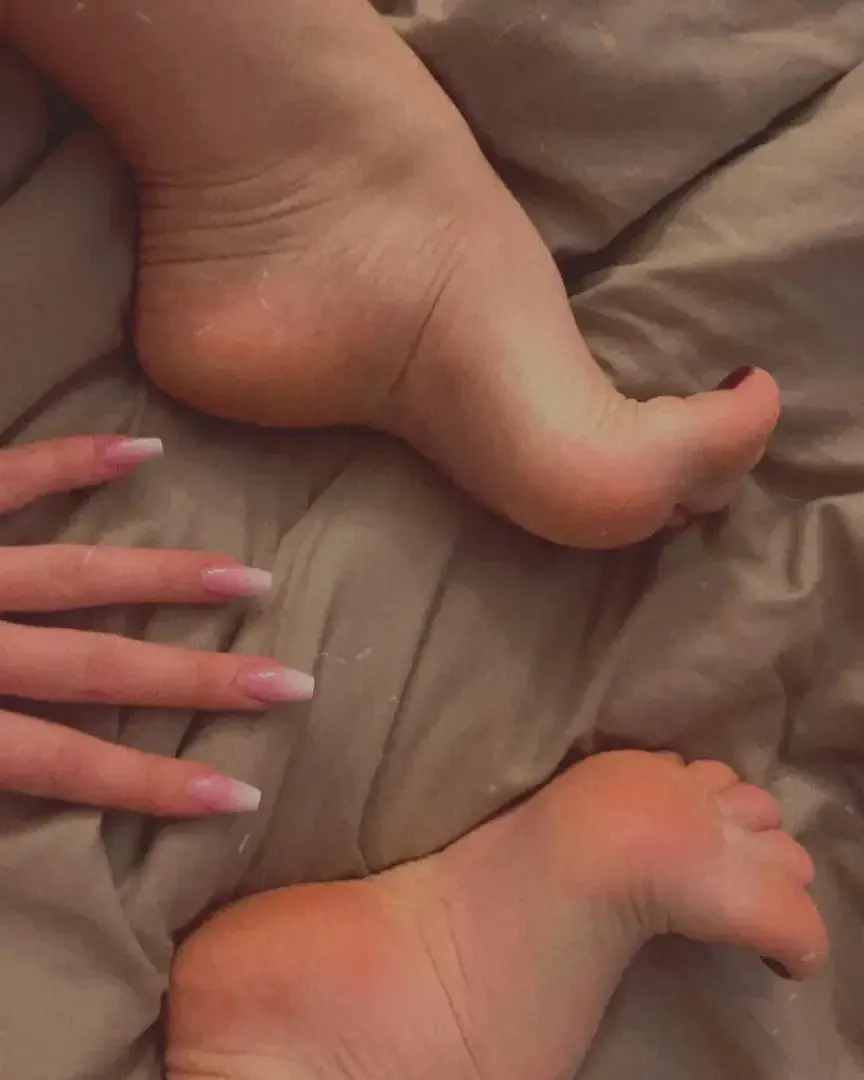 Leak & nude 1 — Chaleur10