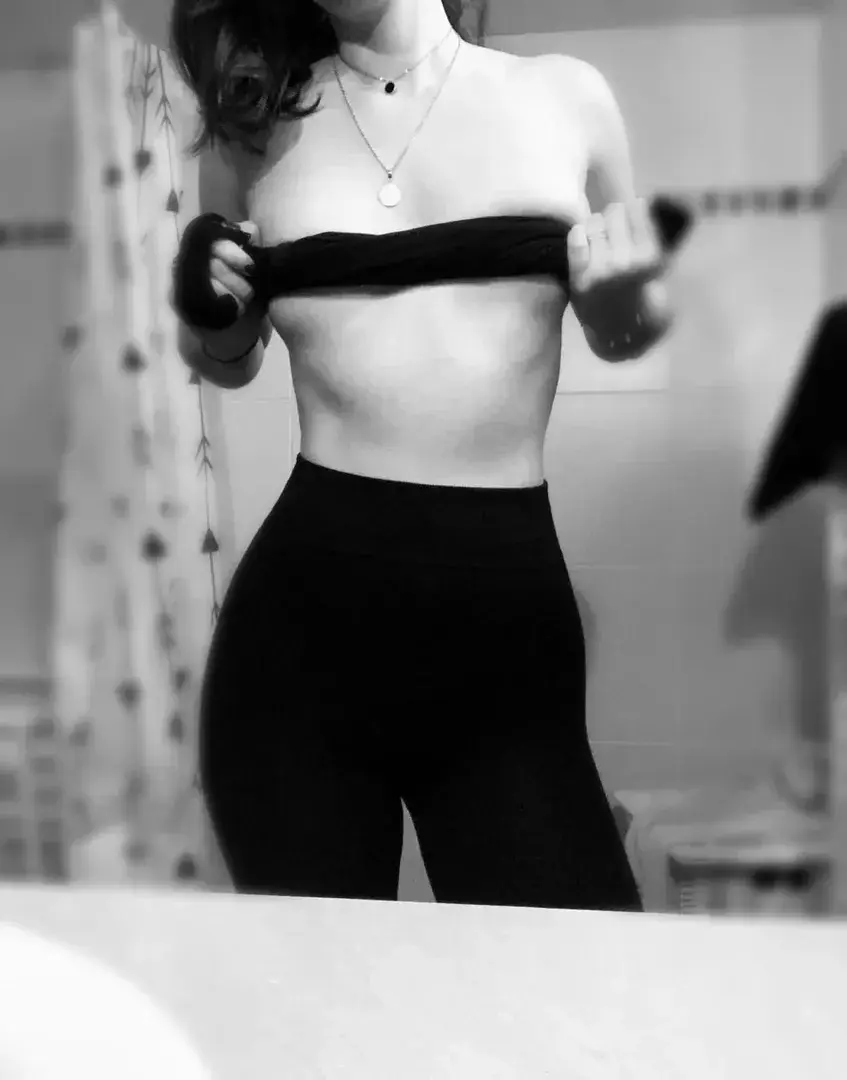 Leak & nude 4 — implixite