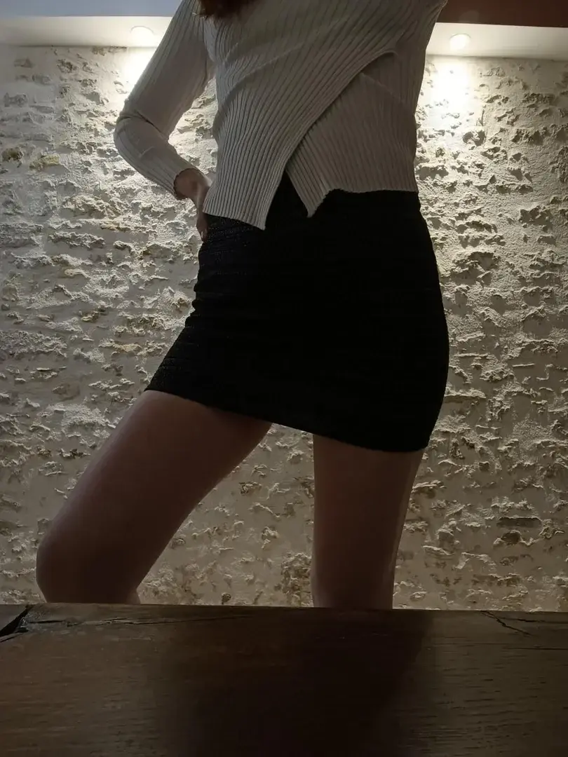 Leak & nude 2 — Helenebess